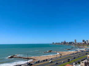 Departamento único. Todo nuevo. Plena vista al mar
